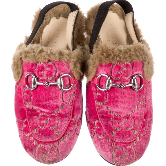 Gucci Other - Never worn! Gucci girls pink Princetown GG velvet slipper.Faux fur trim.Size 33.
